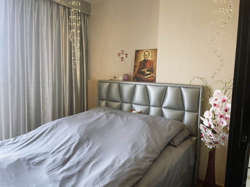 ให้เช่าคอนโด เดอะ ทรี อินเตอร์เชนจ์ พื้นที่ 35 ตร.ม. 1 ห้องนอน เช่า 14,000 บ/ด