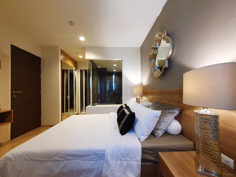 ให้เช่าคอนโด ริทึ่ม สาทร พื้นที่ 45 ตร.ม. 1 ห้องนอน เช่า 19,500 บ/ด