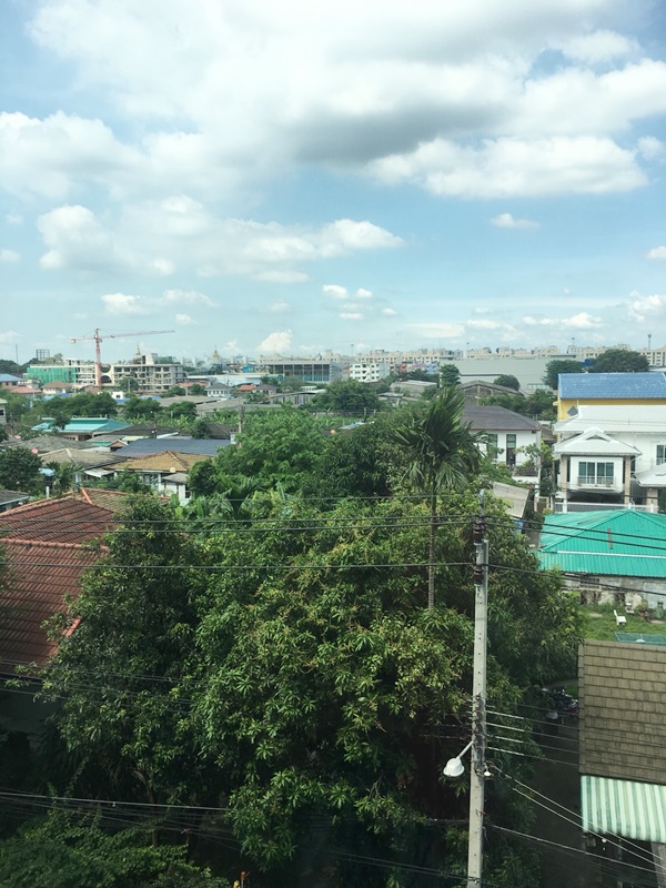 ให้เช่า ดีคอนโด รามอินทรา พื้นที่ 30 ตร.ม. 1 ห้องนอน เช่า 7,500 บ/ด