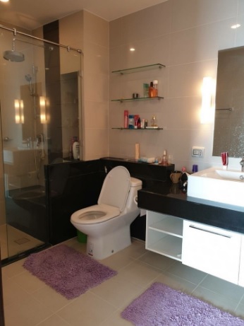 ให้เช่าคอนโดศุภาลัย ริเวอร์ รีสอร์ท พื้นที่ 107 ตร.ม. 2 ห้องนอน เช่า 40,000 บ/ด