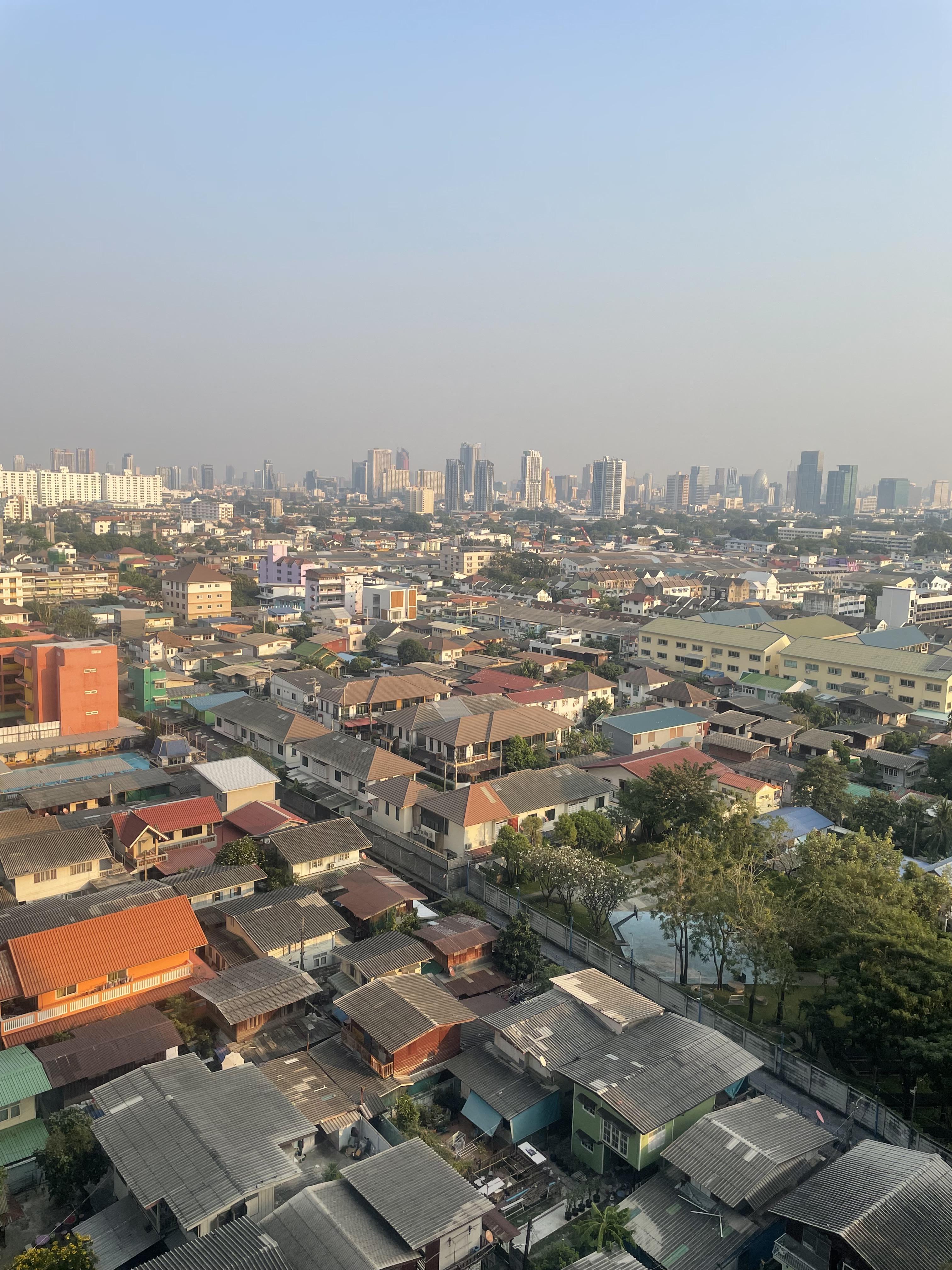 ให้เช่าคอนโด เดอะ ทรี อินเตอร์เชนจ์ พื้นที่ 30 ตร.ม. 1 ห้องนอน