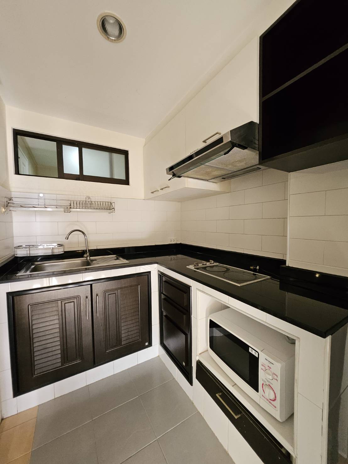 KS-J1.1 ลุมพินี เพลส สะพานควาย 2 ห้องนอน 2 ห้องน้ำ ชั้น 15++ ตึก ฺB ห้องมุม 65 SQM