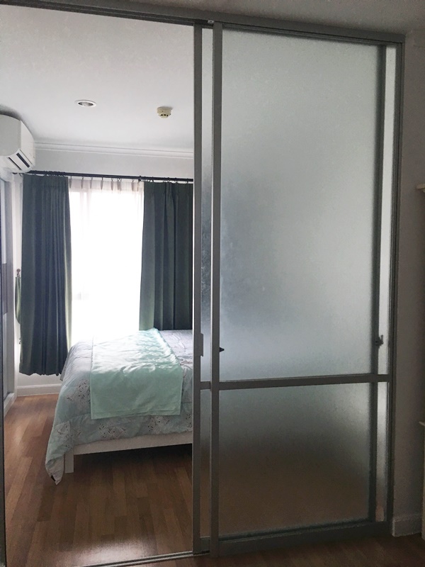 ให้เช่าคอนโด ลุมพินี เพลส รัชโยธิน พื้นที่ 28 ตร.ม. 1 ห้องนอน ให้เช่า 9,000 บ/ด