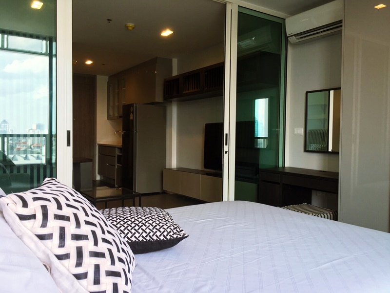 ให้เช่าคอนโด เอ สเปซ ไอดี อโศก-รัชดา พื้นที่ 34 ตร.ม. 1 ห้องนอน เช่า 16,500 บาท/เดือน