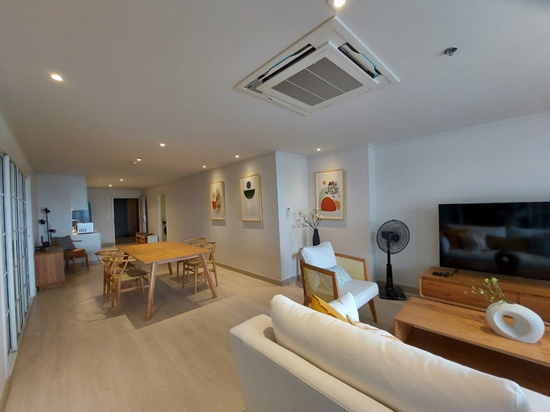 ขาย/ให้เช่า สเตท ทาวเวอร์ 111.37 ตรม. 2 ห้องนอน เช่า 40,000 บ/ด ขาย 9.1 ล.