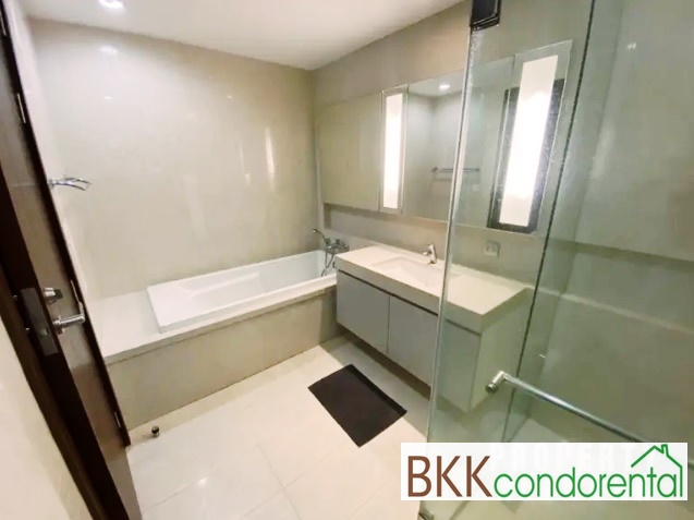 ให้เช่าคอนโด ควอทโทร บาย แสนสิริ พื้นที่ 81 ตร.ม. 2 ห้องนอน ให้เช่า 60,000 บ/ด