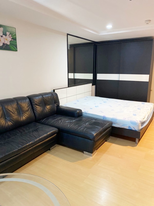 ให้เช่าคอนโด เดอะ เทรนดี้ คอนโดมิเนียม พื้นที่ 36 ตร.ม. ห้องสตูดิโอ เช่า 15,000 บ/ด