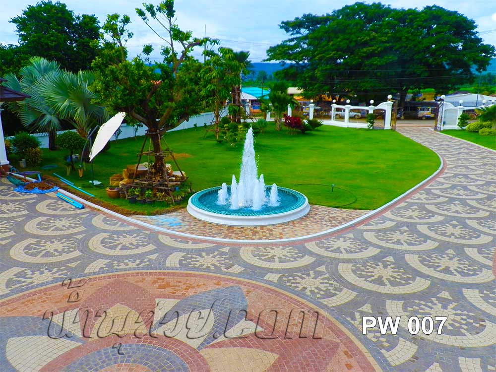 บ่อวงกลม ชุดน้ำพุ 3 ชั้นหัวน้ำพุต้นสน 15 หัว ที่บ้าน ปัทมาวรรณ หนองคาย