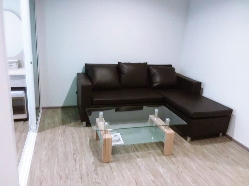 ให้เช่าคอนโดน รีเจ้นท์ โฮม บางซ่อน พื้นที่ 28 ตร.ม. 1 ห้องนอน เช่า 7,000 บ/ด