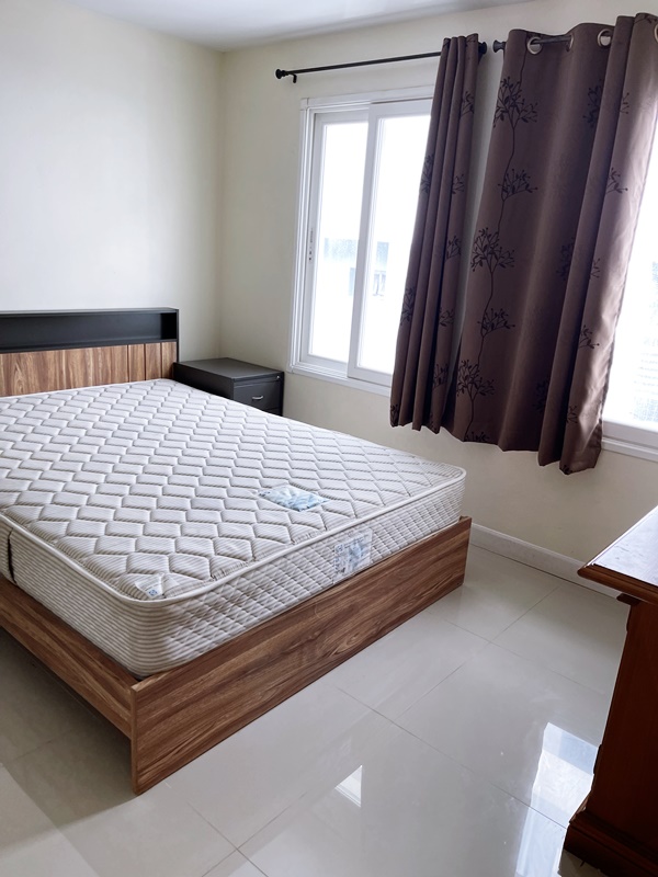 ให้เช่าทาวน์โฮม ย่านวิภาวดี พื้นที่ 24 ตรว. 4 ห้องนอน เช่า 38,000 บ/ด