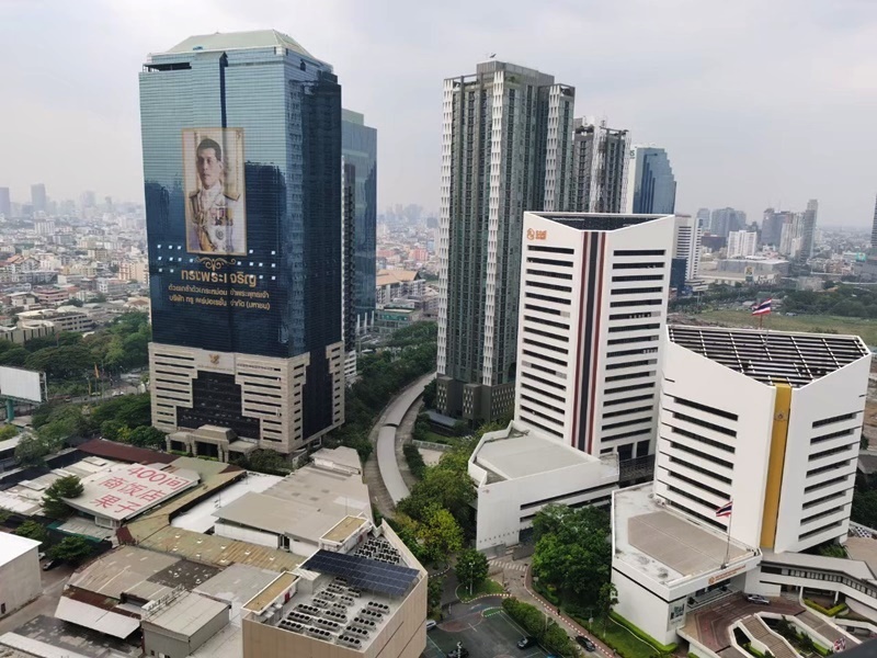 ให้เช่าคอนโด เบลล์ แกรนด์ พระราม 9 พื้นที่ 106 ตร.ม. 3 ห้องนอน เช่า 52,000 บ/ด