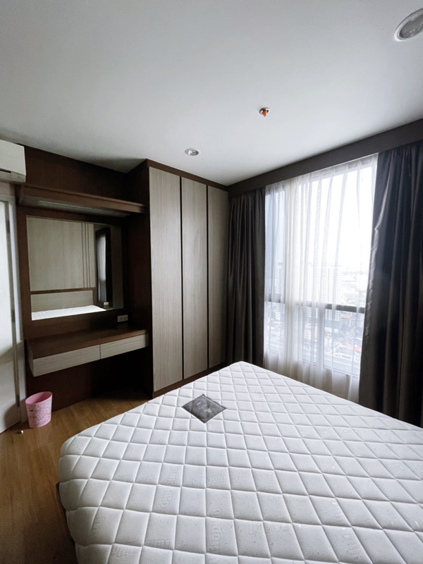 ขายคอนโด เดอะ ทรี อินเตอร์เชนจ์ พื้นที่ 30 ตร.ม. สตูดิโอ ขาย 2.5 ล้านบาท