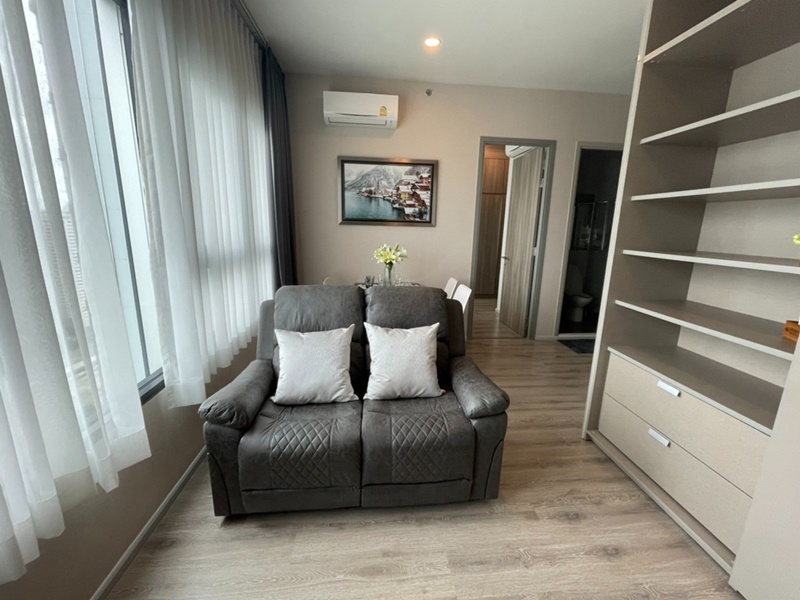 ขาย/ให้เช่า ไนท์บริดจ์ ไพร์ม รัชโยธิน 55 ตร.ม. 2 ห้องนอน. เช่า 38,000 บาท ขาย 11.8 ล้าน