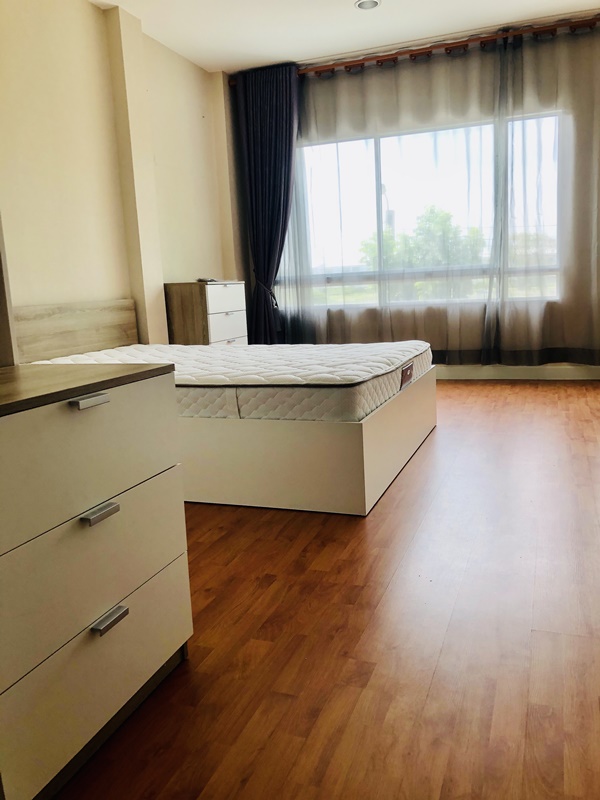 ขาย/ให้เช่า บ้านแฝด 2 ชั้น ย่านพระราม 9 38 ตรว. 3 ห้องนอน เช่า 18,000 บ/ด ขาย 6 ล.