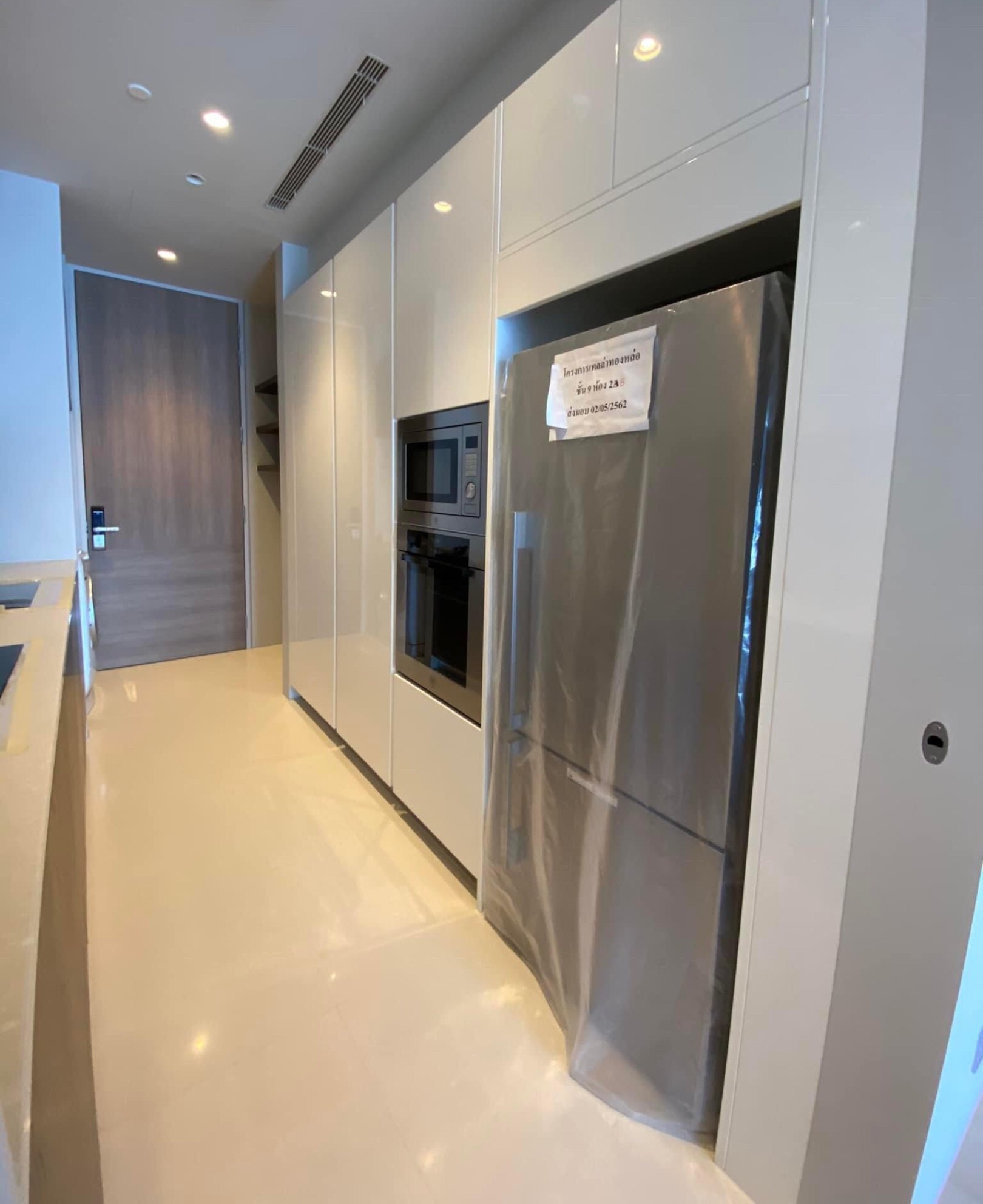 ให้เช่าคอนโด เทล่า ทองหล่อ 111 ตรม. 2 ห้องนอน ราคาเช่า 120,000 บาท/เดือน