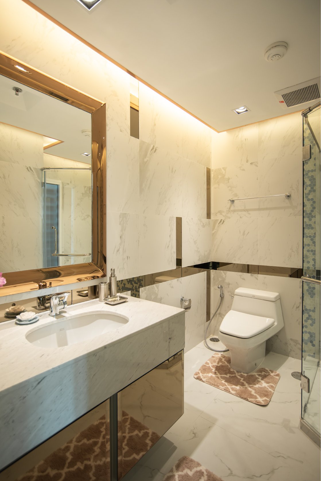 ขายคอนโด เบลล์ แกรนด์ พระราม 9 พื้นที่ 182 ตร.ม. 2 ห้องนอน ขาย 45 ล้านบาท