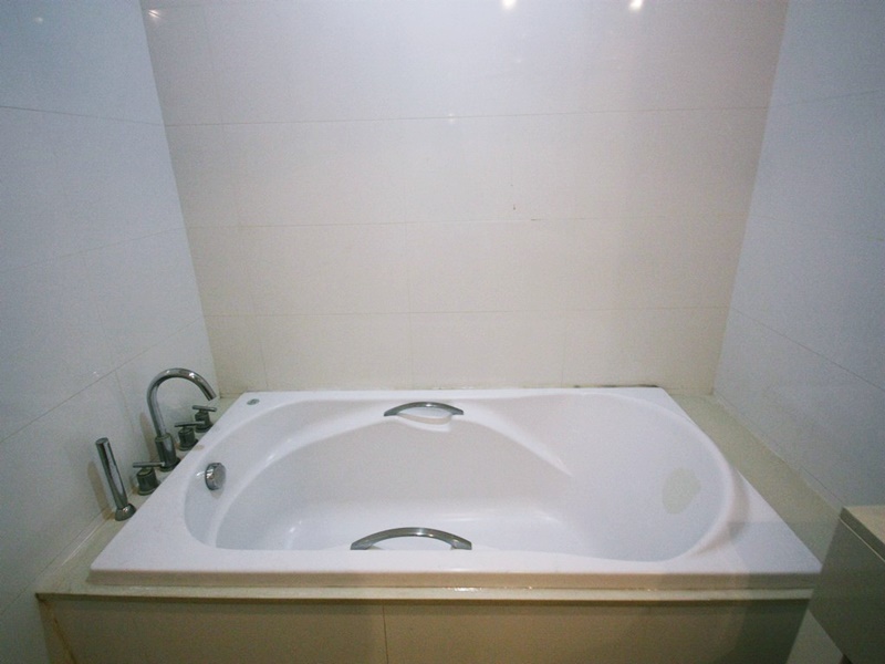 ให้เช่าคอนโด สิริ เรสซิเด้นซ์ พื้นที่ 94.78 ตร.ม. 2 ห้องนอน. เช่า 50,000 บ/ด