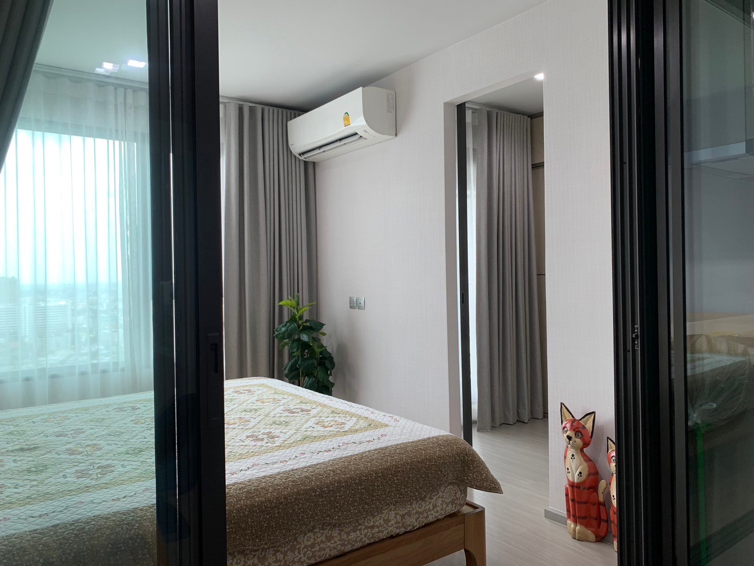 ให้เช่าคอนโด ไลฟ์ ลาดพร้าว พื้นที่ 36 ตรม. 1 ห้องนอน ราคาเช่า 23,000 /เดือน