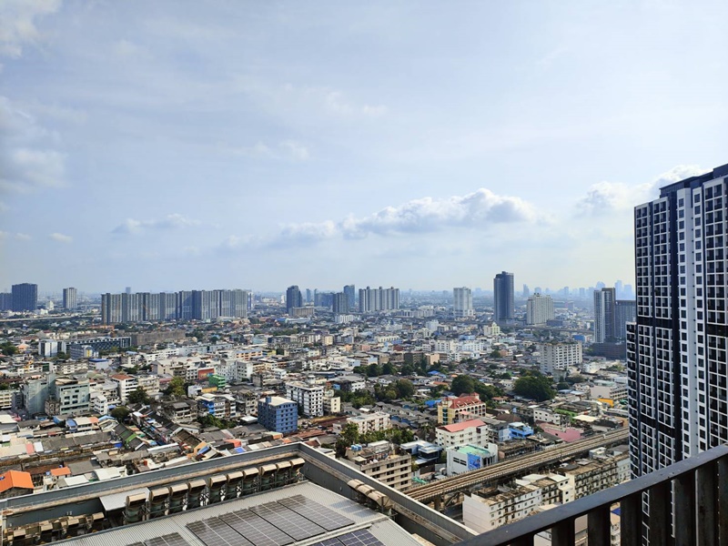 ให้เช่าคอนโด เดอะ ทรี อินเตอร์เชนจ์ พื้นที่ 63 ตร.ม. 2 ห้องนอน เช่า 21,000 บ/ด