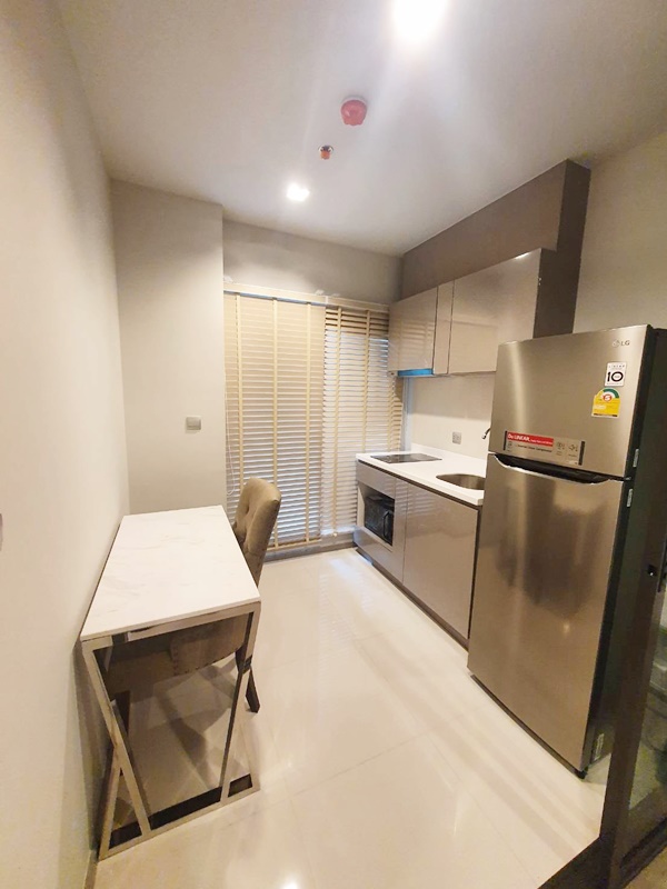 ให้เช่าคอนโด ไลฟ์ อโศก - พระราม 9 พื้นที่ 32 ตร.ม. 1 ห้องนอน เช่า 19,000 บ/ด