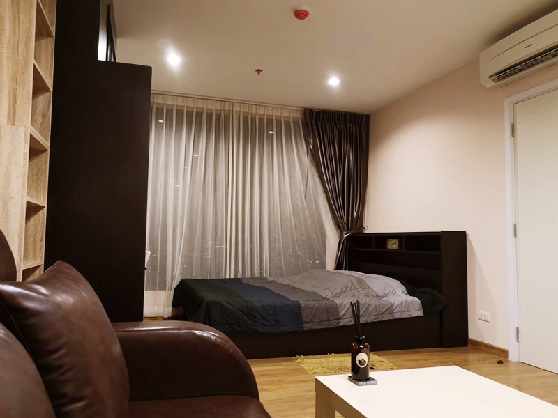 ขายคอนโด เดอะ ทรี อินเตอร์เชนจ์ พื้นที่ 30 ตร.ม. สตูดิโอ ขาย 2.5 ล้านบาท