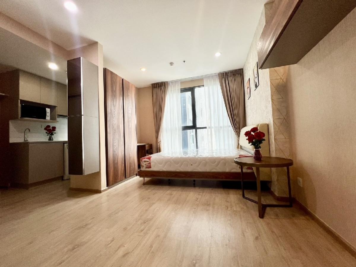 ให้เช่าคอนโด ไอดีโอ คิว จุฬา - สามย่าน 24 ตรม. Studio วิวสระน้ำ ราคาเช่า 21,500 บาท