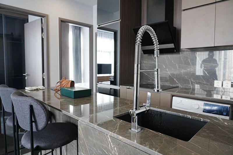 ให้เช่าคอนโด คอนเนอร์ ราชเทวี พื้นที่ 60 ตร.ม. 2 ห้องนอน ให้เช่า 61,000 บ/ด