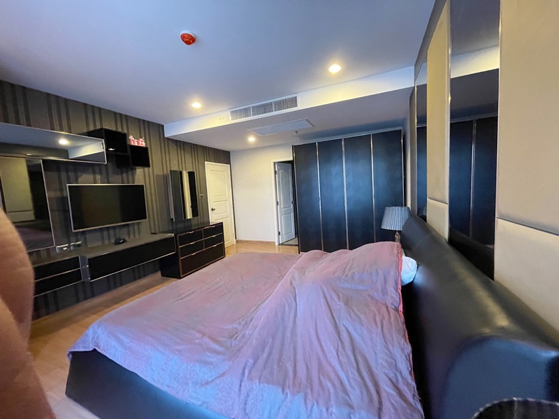 ขายคอนโด ศุภาลัย เวลลิงตัน พื้นที่ 137 ตร.ม. 3 ห้องนอน. ขาย 11.5 ล้านบาท