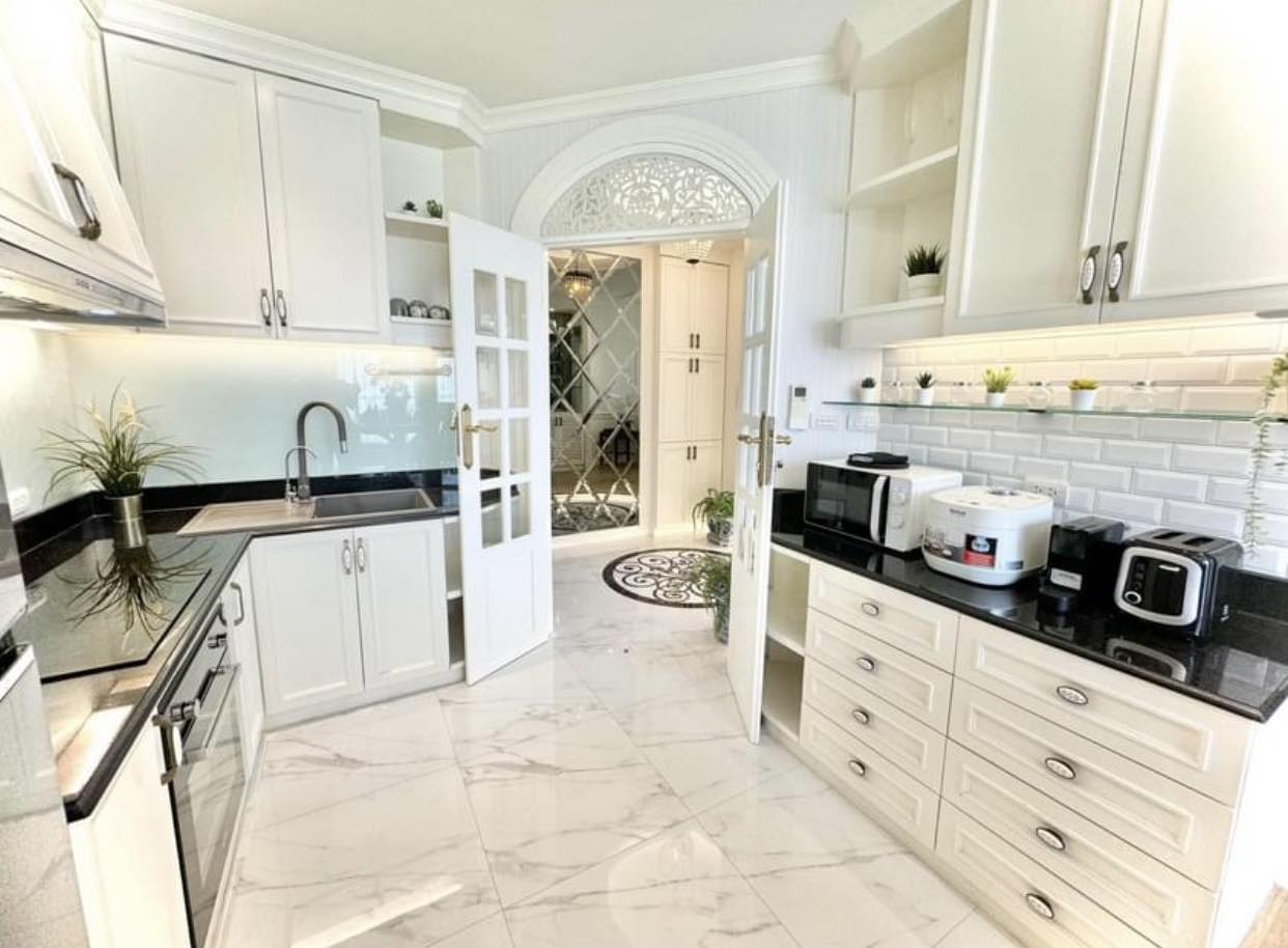 ให้เช่า พาร์ค ออริจิน พร้อมพงษ์ 96 ตร.ม 2 ห้องนอน ราคา 100,000 บาท/เดือน