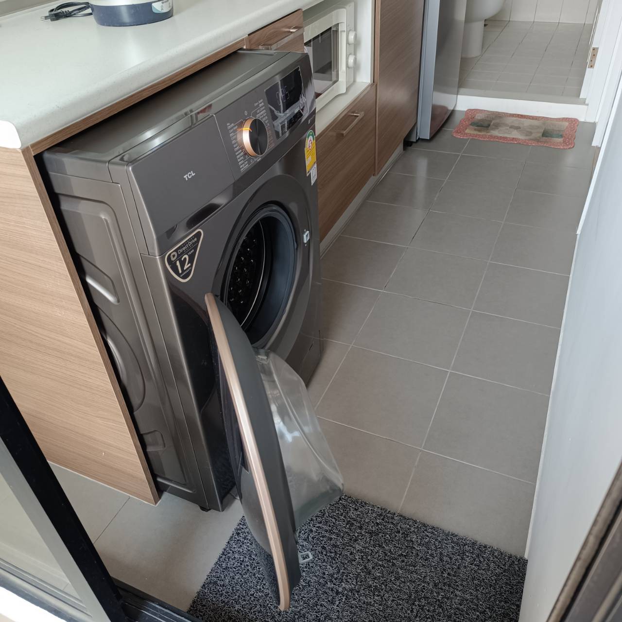 ให้เช่า The Tree Interchange 1 ห้องนอน 36 ตรม ชั้น 31 สัญญา 2 ปี 11,000 บาท สัญญา 1 ปี 12,000 บาท