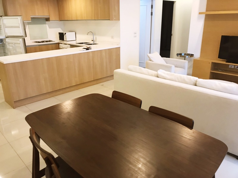 ให้เช่าคอนโด วิลล่า อโศก พื้นที่ 80 ตร.ม. 2 ห้องนอน เช่า 38,000 บ/ด