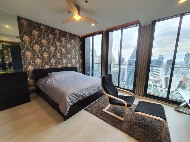 ให้เช่าคอนโด โนเบิล เพลินจิต พื้นที่ 45 ตร.ม. 1 ห้องนอน เช่า 30,000 บ/ด