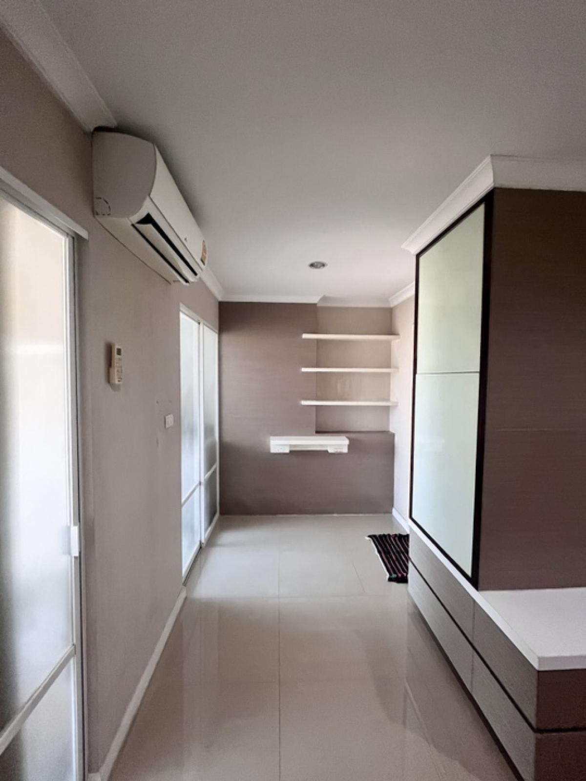 ขาย คอนโด ลุมพินี เพลส พระราม 9 - รัชดา 38 ตรม. 1 ห้องนอน ขาย 3.04 ลบ.