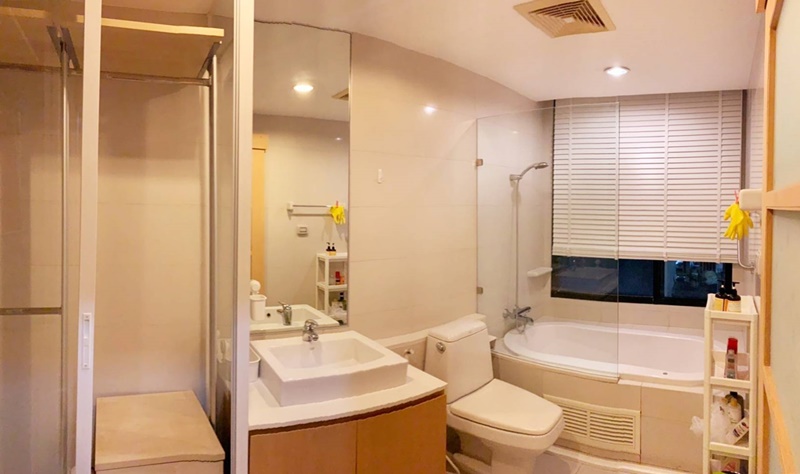 ขาย/ให้เช่า ดิ แอลโคฟ ทองหล่อ 10 พื้นที่ 50 ตร.ม. 1 ห้องนอน เช่า 20,000 บ/ด ขาย 5.5 ล้าน