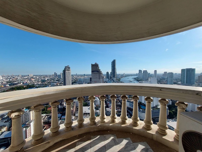 ขายคอนโด สเตท ทาวเวอร์ พื้นที่ 204.69 ตรม. 3 ห้องนอน ขาย 15 ล้านบาท