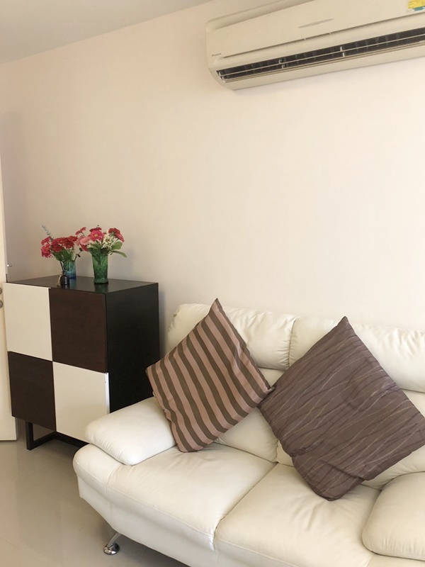 ให้เช่าคอนโด เดอะ โคลเวอร์ ทองหล่อ พื้นที่ 35 ตร.ม. 1 ห้องนอน เช่า 18,000 บ/ด