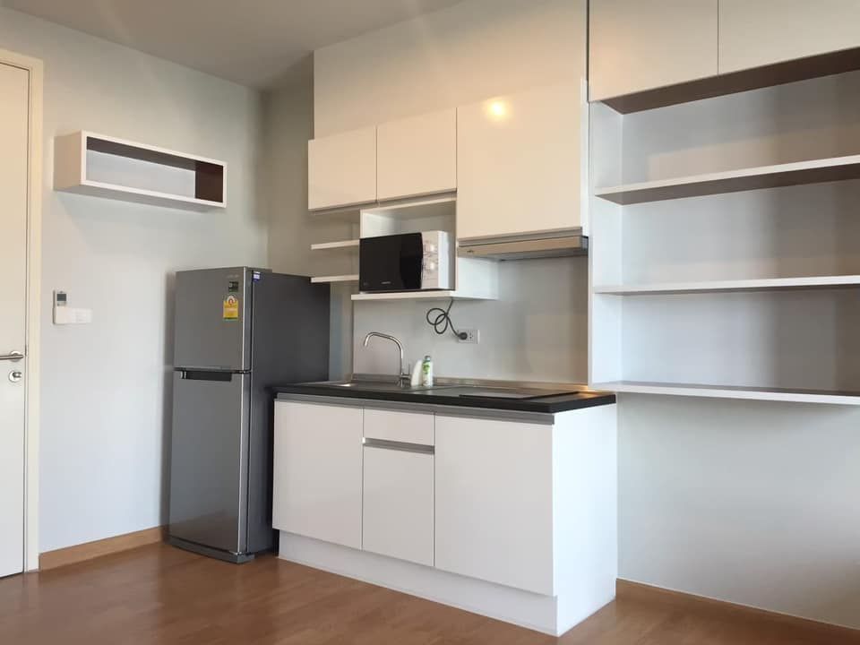 ให้เช่าคอนโด เดอะ พาร์คแลนด์ เพชรเกษม พื้นที่ 32 ตรม. 1 ห้องนอน ราคาเช่า 11,000 /เดือน