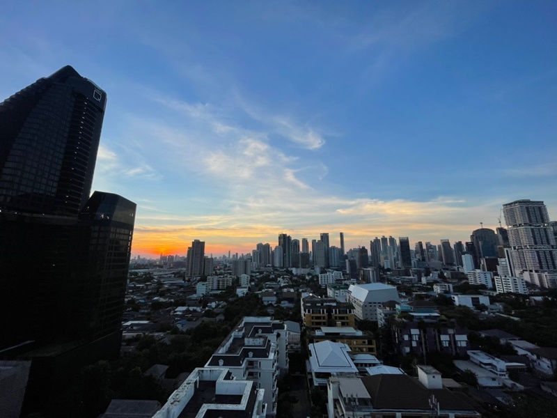 ขาย/ให้เช่า ริทึ่ม สุขุมวิท 36-38 พื้นที่ 26 ตร.ม. สตูดิโอ ให้เช่า 15,000 บ/ด ขาย 4.15 ล.