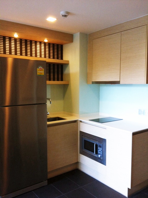 ให้เช่าคอนโด เวีย โบทานี สุขุมวิท 47 พื้นที่ 40 ตร.ม. 1 ห้องนอน ให้เช่า 20,000 บ/ด