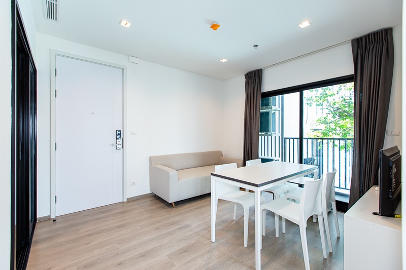 ให้เช่าคอนโด เดอะเบส เพชรเกษม พื้นที่ 44.87 ตร.ม. 2 ห้องนอน เช่า 19,000 บ/ด