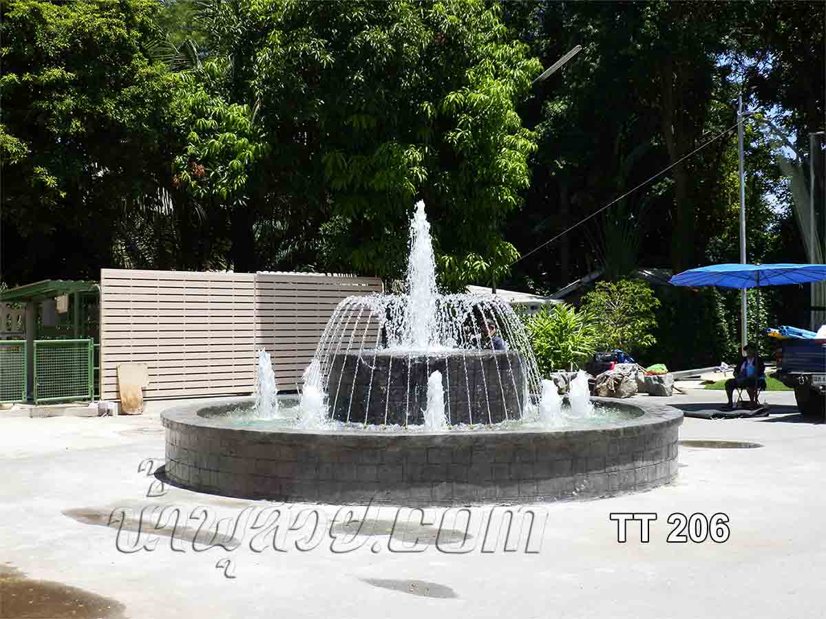 บ่อน้ำพุวงกลม 2 ชั้น พร้อมวง Ring และทรงต้นสน 8 หัว ที่ บ.ทีทีขนส่ง นครปฐม