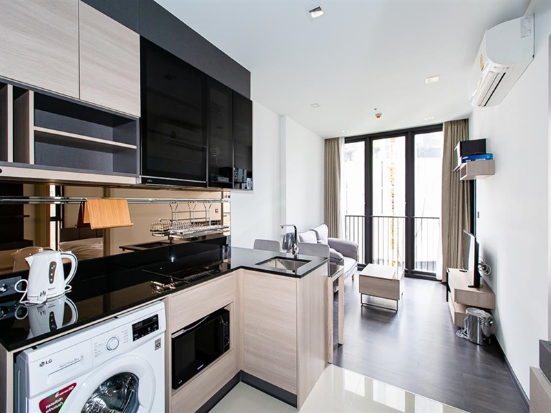 ให้เช่าคอนโด เดอะ ไลน์ อโศก-รัชดา พื้นที่ 34.8 ตร.ม. 1 ห้องนอน เช่า 18,000 บ/ด