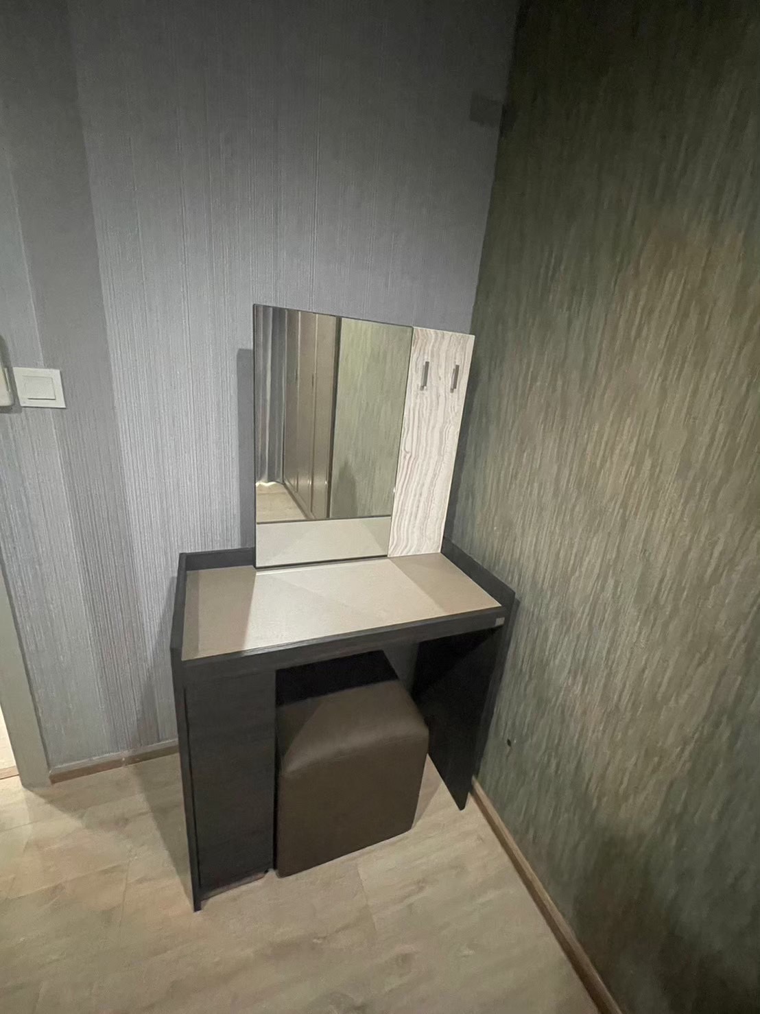 ให้เช่าคอน โดไอดีโอ คิว จุฬา-สามย่าน พื้นที่ 50 ตร.ม. 2 ห้องนอน เช่า 32,000 บ/ด