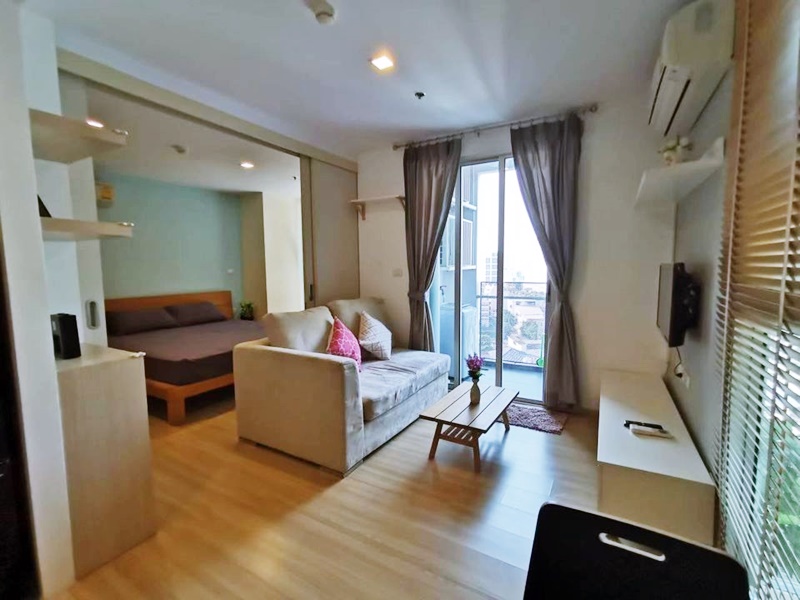 ให้เช่าคอนโด เฮ้าส์ 23 รัชดา-ลาดพร้าว 35 ตร. ม. 1 ห้องนอน เช่า 12,000 บ/ด