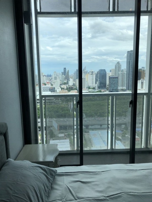 ให้เช่าคอนโด เอ สเปซ ไอดี อโศก-รัชดา พื้นที่ 33.34 ตร.ม. 1 ห้องนอน เช่า 14,500 บ/ด