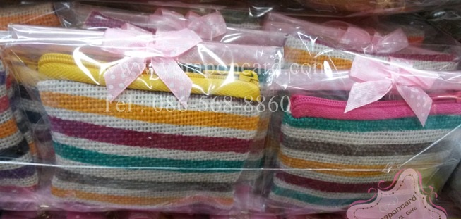 กระเป๋าผ้าแคนวาสลายทางคละสี