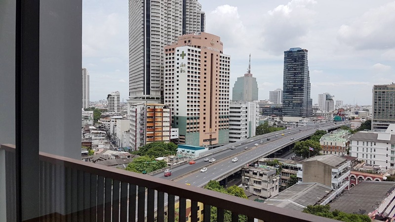 ให้เช่าคอนโด โนเบิล รีโว สีลม พื้นที่ 33.72 ตร.ม. 1 ห้องนอน เช่า 18,000 บ/ด