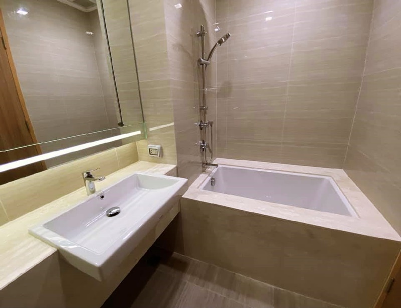 ให้เช่าคอนโด โนเบิล บี เทอร์ตี้ทรี พื้นที่ 35 ตร.ม. 1 ห้องนอน เช่า 23,000 บ/ด