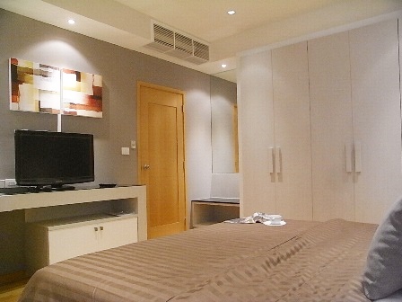 ให้เช่าคอนโด ดิ เอ็มโพริโอ เพลส พื้นที่ 65.35 ตร.ม. 1 ห้องนอน เช่า 38,000 บ/ด