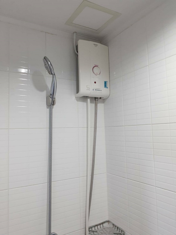 ให้เช่าคอนโด ลุมพินี เพลส รามอินทรา-หลักสี่ พื้นที่ 35 ตร.ม. 1 ห้องนอน เช่า 10,000 บ/ด